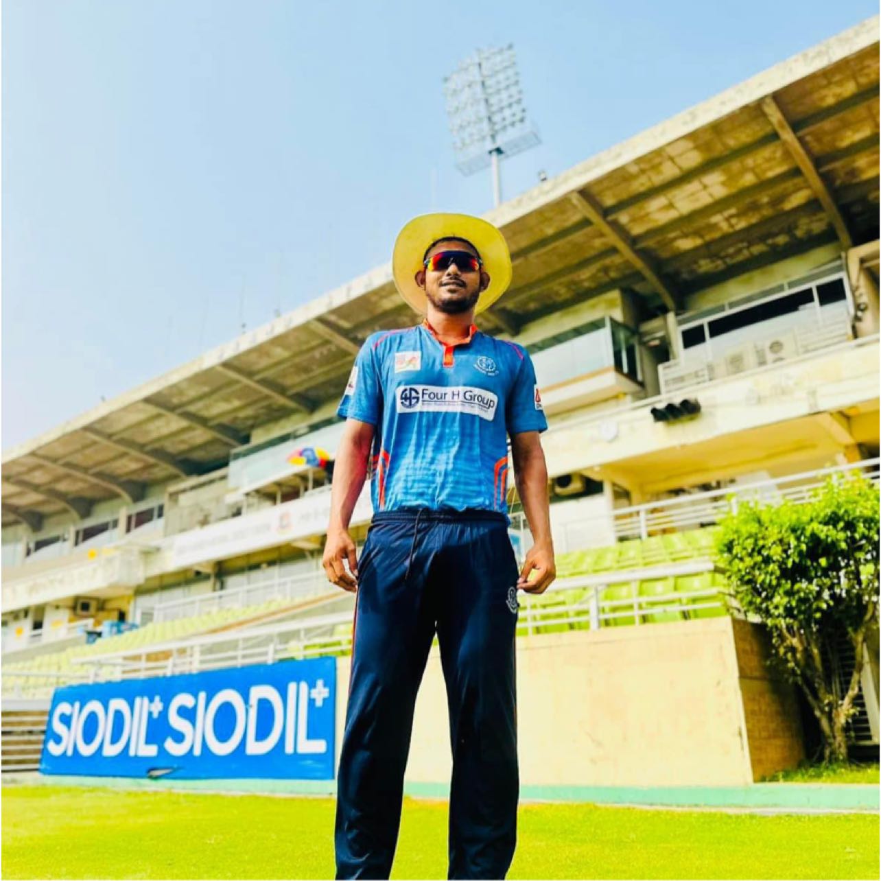 मानिक खान